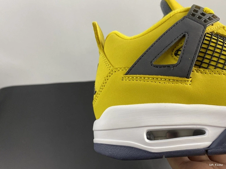 RETRO AIR CT8527-702 'LIGHTNING LS JORDAN 4 0522